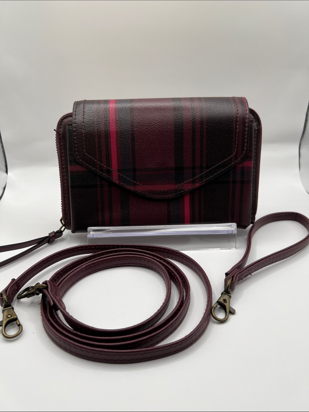 Women's Burgundy Plaid Crossbody Wallet - Unbranded - Picture 2 of 9